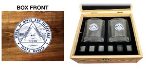 Fanatic Collector's Rocks Glass Set W/Seal - main view